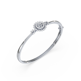 Elegant Floral Design Bangle